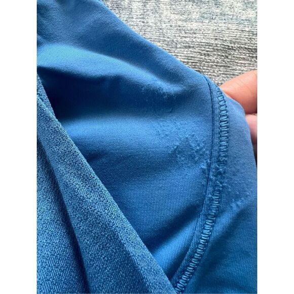 Lululemon Nouveau Limits Tank in Porcelain Blue Size 4 - Picture 7 of 8